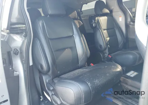 2017 Toyota Sienna Se 8 Passenger from USA, damaged, VIN 5TDXZ3DC5HS768866